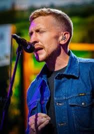 Chris Besaw's Instagram, Twitter & Facebook