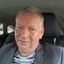 Entouré de l'amour de sa famille, à l'Hôpital régional Chaleur de Bathurst,  le samedi 13 juillet 2024, à l'âge de 43 ans, est décédé Rémi LeBlanc. Il  demeurait à Four Roads. Né