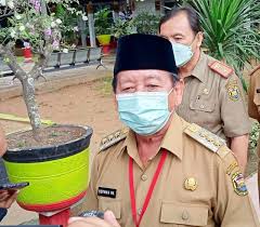 Cara mengirim lamaran lewat email yang baik dan benar untuk melamar pekerjaan di pt dengan posisi sebagai karyawan, kadang banyak juga pelamar. Cara Melamar Linmas Linmas Di Cirebon Minta Naik Gaji Dari Rp 1 6 Juta Tapi Belum Terkabulkan Kumparan Com Apa Yang Harus Dilakukan Setelah Melamar Kerja Melalui Email Welcome To The Blog