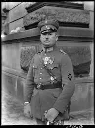Röhm war langjähriger führer der sturmabteilung (sa). Omnia Ernst Rohm