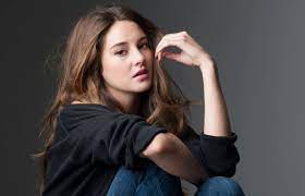 Shailene diann woodley is an american actress, film producer, and activist. Shailene Woodley Net Worth 2021 Age Height Weight Boyfriend Dating Kids Biography Wiki The Wealth Record