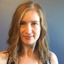 Lisa Arnett's Instagram, Twitter & Facebook