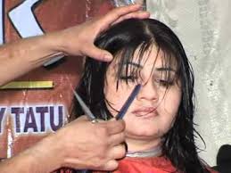 Woman getting a hair wash. Increase Layer Hair Cut Style Tanveer Habib Oleega Hair Beauty Saloon Patiala Part 1 Youtube