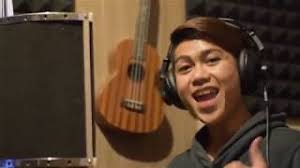 Bayang mekar didalam jiwaku bersebelahan tanganku tak mungkin aku terlupa rindu hati ini semakin risau jurang. Chords For Poingkaa Popow Full Version Lagu Lirik Nick Tudol