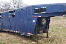 Bigger horse trailer gooseneck weights. Pin On Horse Trailers
