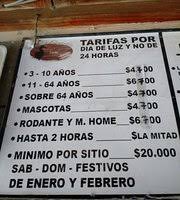 Esta laguna se forma entre los años 1990 y 1992, de napas subterráneas cuando se extraían áridos para construir un tramo de la. Laguna Esmeralda Melipilla Lo Que Se Debe Saber Antes De Viajar Tripadvisor