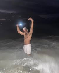 💫 Stars in my eyes 'cause I'm having a good time