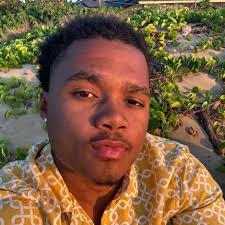 Nathan Moretti and Bella Esquivel's Wedding Website