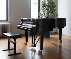After this, remove the legs of the piano. Acoustic Vs Digital Which Piano Is Better
