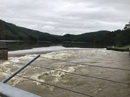 Tourists at the rursee harbor schwammenauel in the eifel, germany on august 30, 2016. Cv7qyp5eo16elm