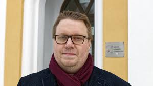 Ekonomichefen: ”Heltid i omsorgen behöver absolut diskuteras”