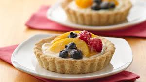 Creamy Fruit Tarts Recipe Bettycrocker Com