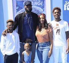 Lebron james' wife savannah is a constant fixture in her husband's life. Who Is Lebron James S Wife Savannah James Essentiallysports
