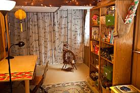 Last weekend, while we were down in new orleans to see the family, i took pics of lauren's cute craft room that she did on a budget. Create An Inspiring Low Budget Craft Room The Tangled Nest