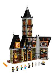 A haunted house is a house or other building often perceived as being inhabited by more info @ wikipedia/haunted house. Geisterhaus Auf Dem Jahrmarkt 10273 Creator Expert Offiziellen Lego Shop De