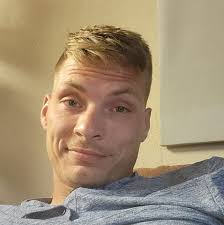 Who are good tile setters in Stuart, Florida for bathroom, shower, and  floor installations?