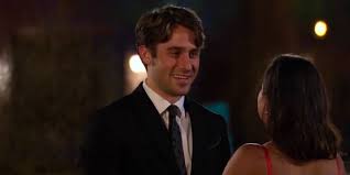 This is my formal invitation for greg from the bachelorette to come over so i can make him dinner. 2021 Bachelor Die Besten Memes Uber Den Empfanger Von 1st Impression Rose Greg Grippo Gettotext Com