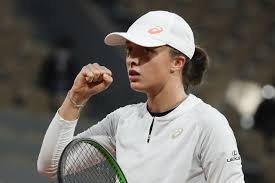 How tall and how much weigh iga swiatek? Ile Zarobila Iga Swiatek Prawie 8 Milionow W Dwa Tygodnie Na Kortach W Paryzu Zarobki Tenisistow Roland Garros Pula Nagrod 10 10 Gazeta Pomorska