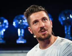 Jun 15, 2021 · wien. Txang4on2mq5am