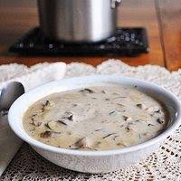 Mushroom soup umumnya menggunakan jamur champignon. Resepi Mushroom Soup And Garlic Bread Recipes Tasty Query