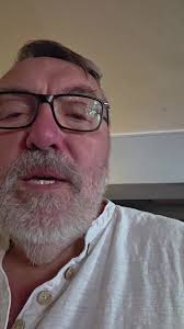 Mastering Darts: Hard Work and Community Spirit