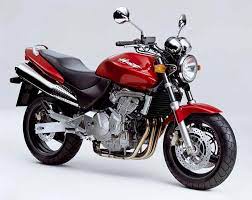 Honda hornet 400cc's average market price (msrp) is found to be from $1,000 to $1,300. Honda Cb600f Hornet 1998 2006 Review Specs Prices Mcn