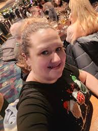 LEFT NOW Last catch up with my friend of 10 years before I go back to  uni/early 20th bday celebrations! Have paid forward before and will  continue to do so 🙂 no