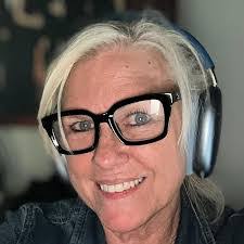 Kay Rodriguez's Instagram, Twitter & Facebook