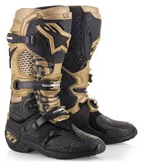 Black And Gold Motorcycle Boots Pin By J Leech On Motorcycle Gear And Tips With Images Dirt Bike Boots Boots Motorcycle Boots