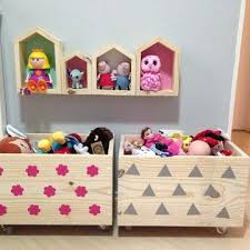Caixa Com Rodinhas Para Guardar Brinquedos Bau Arca De Noe 19x23 No Elo7 A2atelier 3ea17a Em 2020 Caixotes Caixa Para Brinquedos Estantes Para Brinquedos