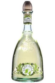 Lady Lola Delle Venezie I G T Saq Com Champagne Bottle Wine Alcoholic Drinks
