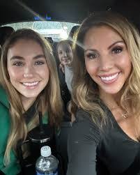 Amber Elizabeth's Instagram, Twitter & Facebook