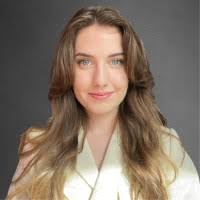 2800+ profils pour “Doyen”