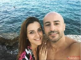 Lütfen kalkış için şakira kemerlerinizi takınız ezgi mola ретвитнул(а) emre ecevit. Ezgi Mola Is Caught With Her Lover At Enis Arikan S Birthday Party Ezgi Mola S Boyfriend Is Gossip Hunter
