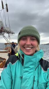 Raising the mains’l! Thanks for tuning into our live streams today for the  Adventuress Cup, woohoo!