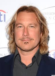 John Corbett, Actor From 'Sex And The City,' Looks Very Different (PHOTOS) 