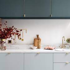 creative idea l association du bleu paon et de l amandier grise ne fait pas partie des plus eviden house interior home decor bedroom kitchen design trends