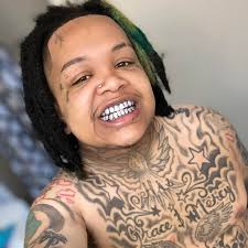 Molly Man (@dre.bino.3) • Facebook