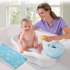 Baby doll bath was an easy way to entertain my toddler. Summer Infant Newborn To Toddler Bath Center Shower Baby To Senior