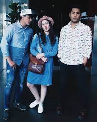 , walaupun drama ini macam pernah ada di tayangkan sebelum ini. Biodata Farali Khan Aktres Cantik Black Belt Kaler Pink Azhan Co