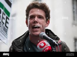 Rob abrams hi-res stock photography and images