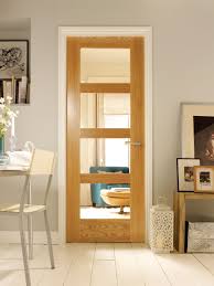 Wickes Marlow Internal Oak Veneer Door Clear Glazed 4 Panel 1981x686mm Wickes Co Uk Internal Doors Modern Internal Oak Doors Oak Doors