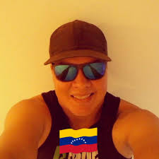 Celebrate the legacy of the iconic GSX-R series of high performance  supersport machines with this cool series of retro GSX-R apparel. The  GSX-R750 redefined the sportbike landscape back in 1985 and continues