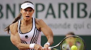 Sam stosur takes on andy lee in a game of guess whom*! Sweet Sam Stosur Look At These Arms Fraser Coast Chronicle