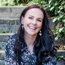 Sonya Forrest's Instagram, Twitter & Facebook