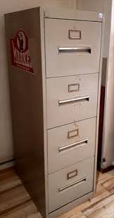 Cette armoire monobloc est disponible en 2, 3, 4 et 6 casiers coulissants. Classeurs De Bureau Meubles Dossiers Suspendus Occasions Et Destockage En France Belgique Pays Bas Luxembourg Suisse Espagne Italie Maroc Algerie Tunisie