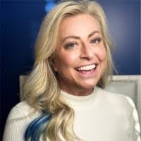 Melinda Beal's Instagram, Twitter & Facebook