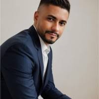 60+ "Julio Lins" profiles