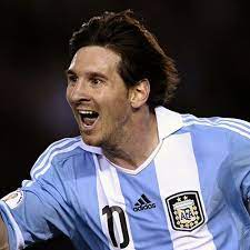 The Best Lionel Messi Haircuts Hairstyles 2021 Update Lionel Messi Lionel Messi Haircut Messi