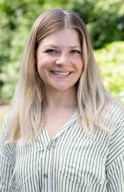 Lisa Willenborg's Instagram, Twitter & Facebook